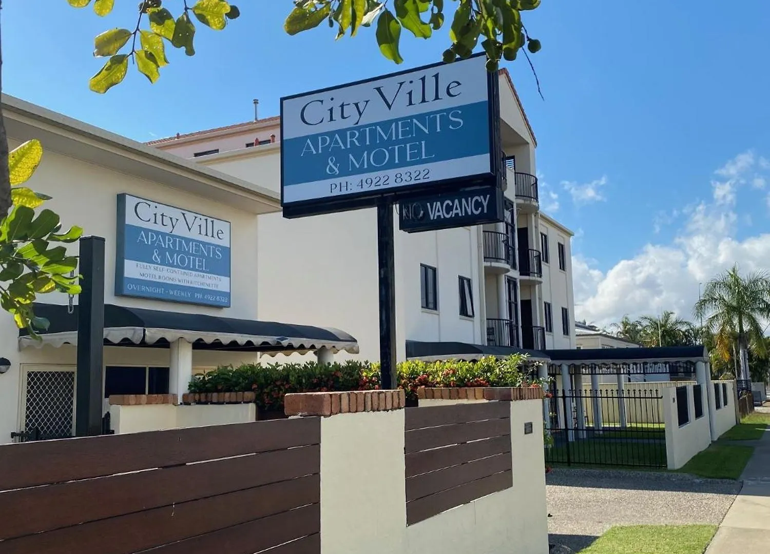 רוקהמפטון City Ville Apartments And Motel מלון דירות